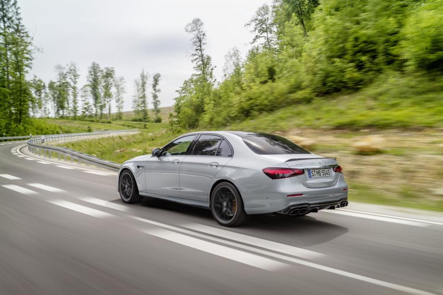  Mercedes-AMG E63 S 4Matic+ (W213) 2020 года  (WW) (фото 17 из 35)